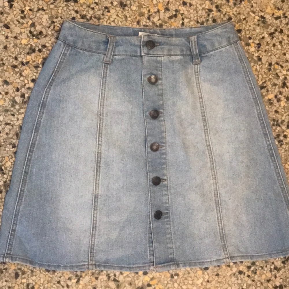Button down denim skirt